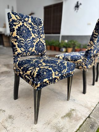 CONJUNTO 4 sillas clásicas