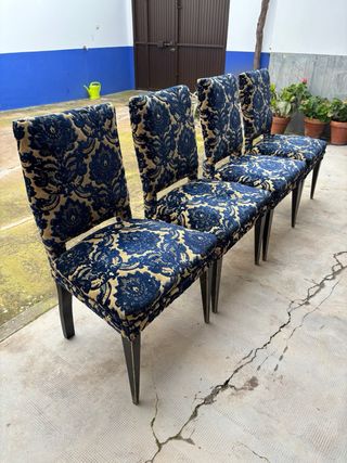 CONJUNTO 4 sillas clásicas