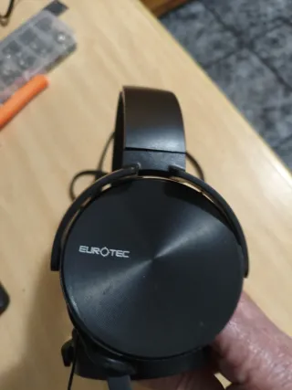 Auriculares Eurotec Negros