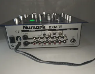 Consola di mixaggio Numark DXM06 24-Bit