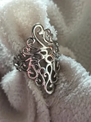 Anello Argentato Stile Gotico Regolabile Nuovo
