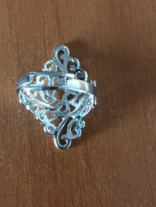 Anello Argentato Stile Gotico Regolabile Nuovo