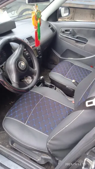 Seat Ibiza coche 2000