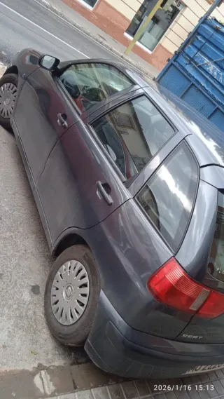Seat Ibiza coche 2000