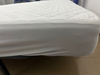 Colchón IKEA 135cm+funda antiácaros