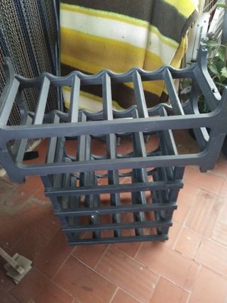 Botellero plástico negro