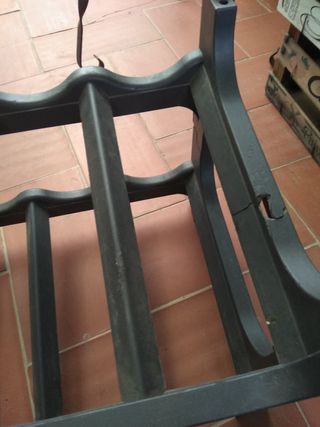 Botellero plástico negro