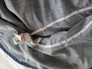 Vestido vaquero corto con volantes