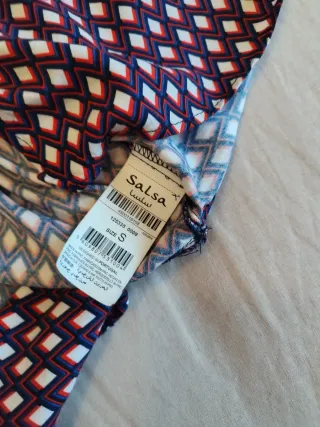 Conjunto Salsa: Cárdigan Azul y Blusa Estampada