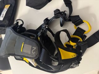 Arnés Petzl VOLT WIND Profesional talla 2 NUEVO