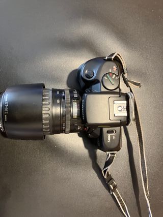 Cámara Canon EOS 750 Analógica + Objetivo 100-300m