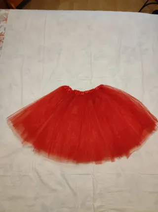 Falda de tul roja