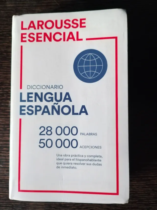 Diccionario Esencial Lengua Española