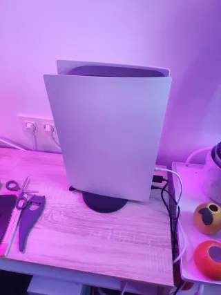 Playstation 5 con 2 mandos (1 con drift)