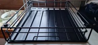 Cafetera Nespresso y soporte cápsulas