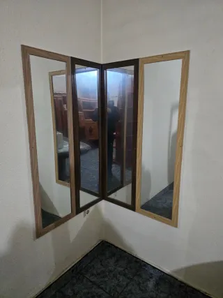 Espejos de madera y cristal