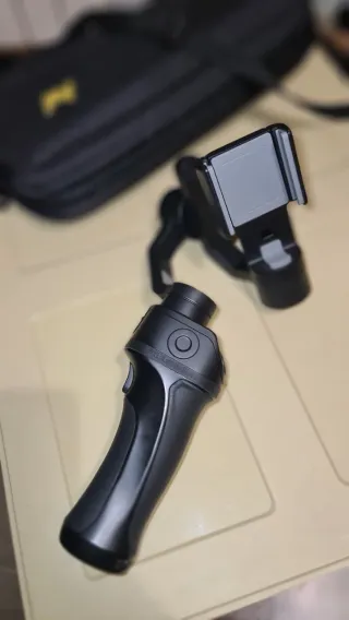 Vilta M Gimbal + Bolso