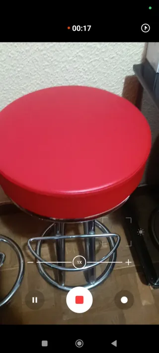 Taburete Alto Rojo Sin Respaldo