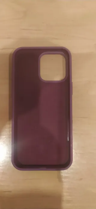 Samsung Plateado Casi Nuevo con capa iphone 16 pro