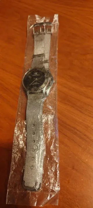 2 Relojes promoción Calvin Klein AVERIADOS