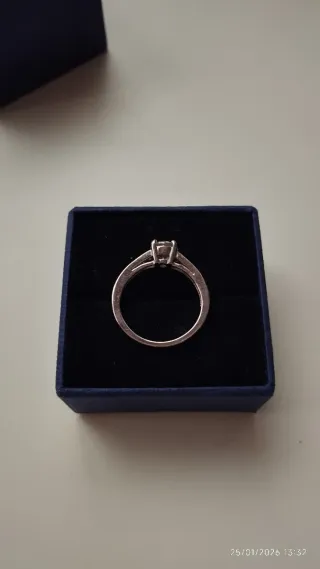 Anillo Swarovski Plata