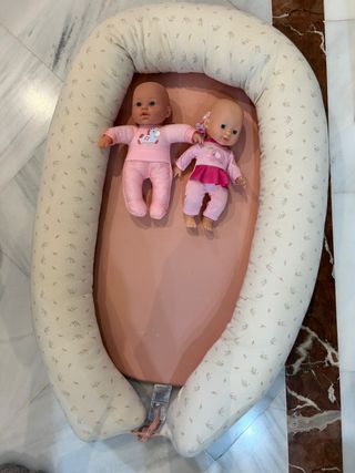 Reductor de cuna con estampado floral