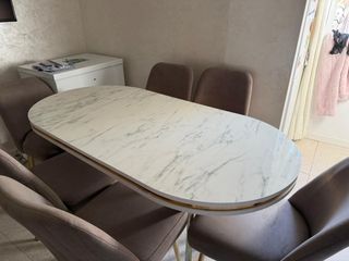 Mesa comedor familiar con 6 sillas