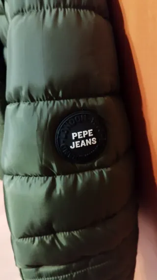 Cazadora Pepe Jeans verde acolchada