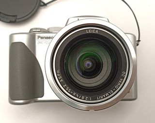 Panasonic Lumix DMC-FZ3 Fotocamera Digitale compat