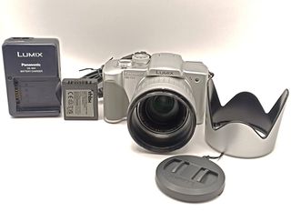 Panasonic Lumix DMC-FZ3 Fotocamera Digitale compat