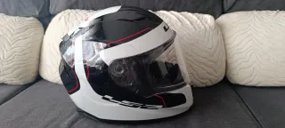 Casco Moto LS2 Blanco y Negro