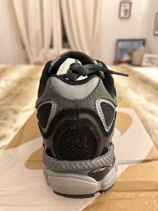 Zapatillas Asics Nuevas Talla 42