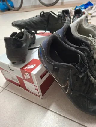 Botas de fútbol para césped