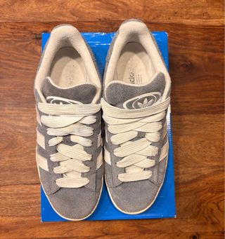 Adidas Campus azul tejano y Blanco