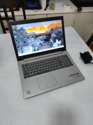 Portátil Lenovo Ideapad 320-15AST Gris/Plata