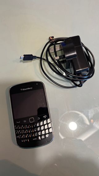 BlackBerry Bold 9900 QWERTY Negro
