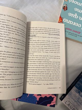 It Starts with Us: A Novel (2) (It Ends with Us)