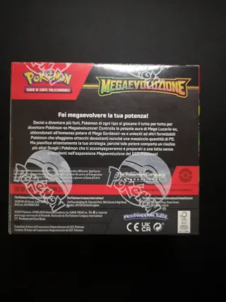 Box 36 bustine Pokémon Megaevoluzioni