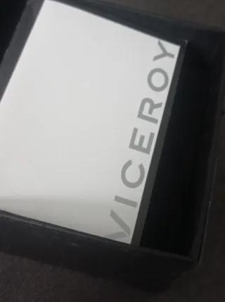 Reloj Viceroy Negro y Plateado Casi Nuevo