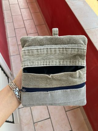 Porta tabacco in velluto a coste