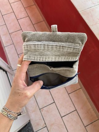 Porta tabacco in velluto a coste