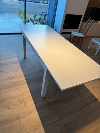 Mesa extensible blanca Ikea