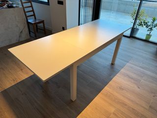 Mesa extensible blanca Ikea