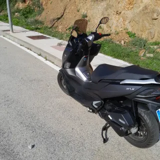 VOGE SR1 125cc Scooter Estreno!!!! 1100Km. Año2025