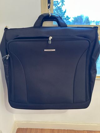 Maleta porta trajes TAKAWAY negra