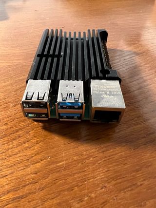 Raspberry Pi 4 B 2GB + Cable USB-C