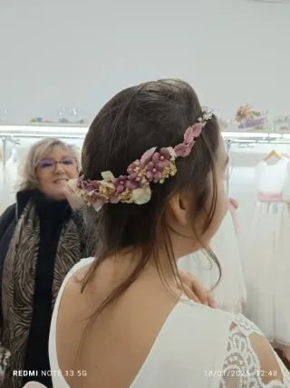 Tocados florales para comunión/boda