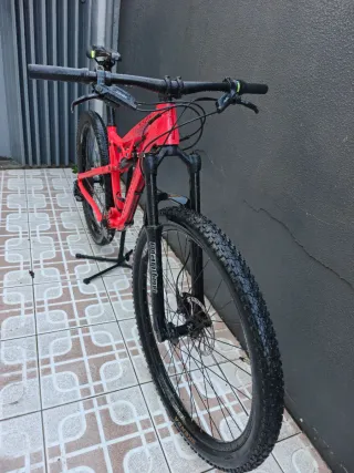 Bicicleta Rockrider BTT Suspensão Total
