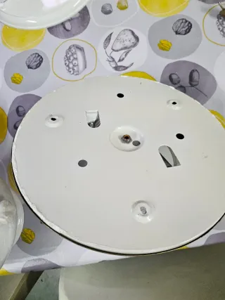 Plafón de techo cristal y metal dorado