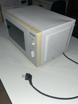 Microondas Panasonic Blanco